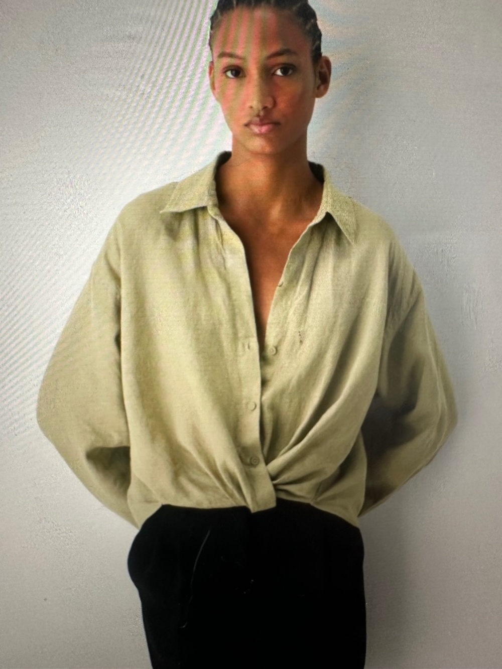 ZARA KNOTTED LINEN KHAKI COLLARED BLOUSE .